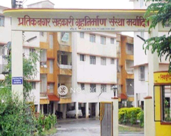 2 BHK Flat In Pratik Nagar  For Sale  In Shivaji Chowk