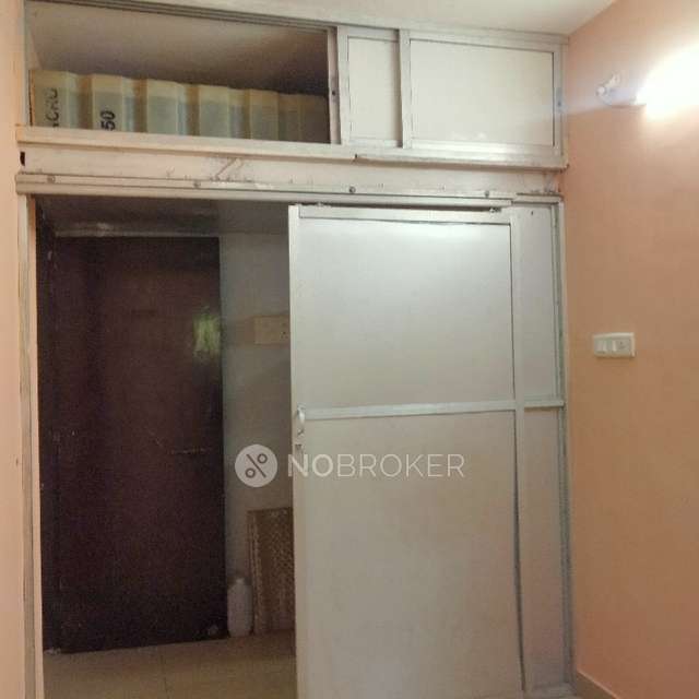 1 BHK Flat In Chitrukoot Chs For Sale  In Sion East