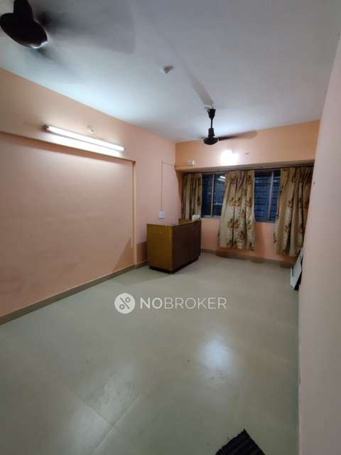 1 BHK Flat In Chitrukoot Chs For Sale  In Sion East