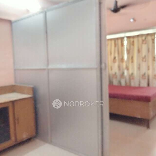 1 BHK Flat In Chitrukoot Chs For Sale  In Sion East