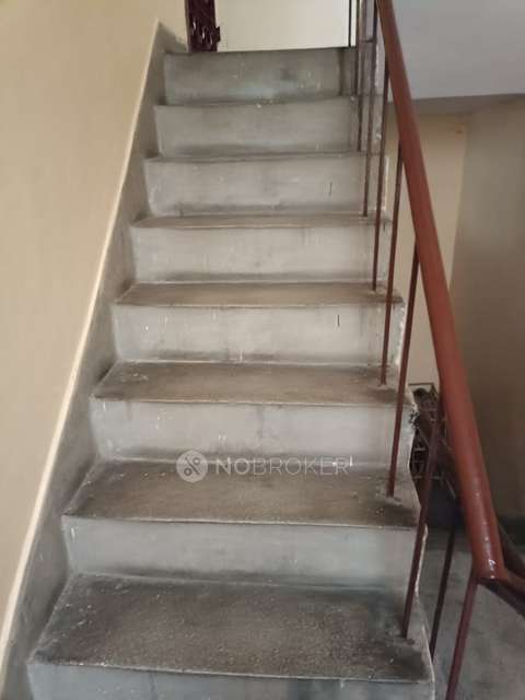 2 BHK Flat In Shree Ganesh Apartment For Sale  In Dilshad Garden