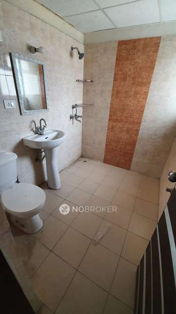 4+ BHK Flat In Antriksh Golf View For Sale  In  Sector 78