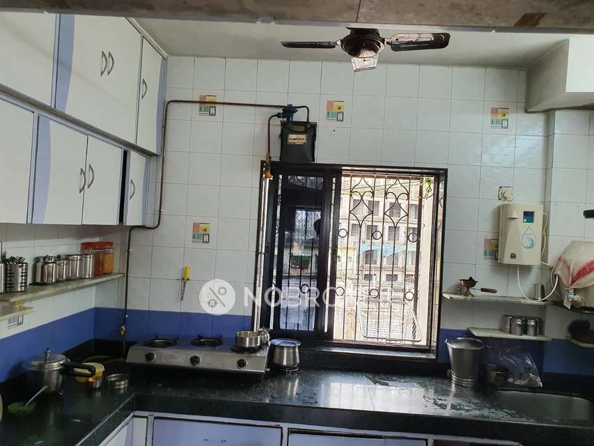 2 BHK Flat In Sun Tower For Sale  In Parel East