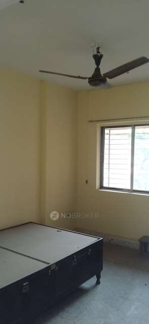 2 BHK Flat In Sai Nidhi Cooperative Housing Society For Sale  In Chembur East