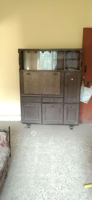 2 BHK Flat In Sai Nidhi Cooperative Housing Society For Sale  In Chembur East