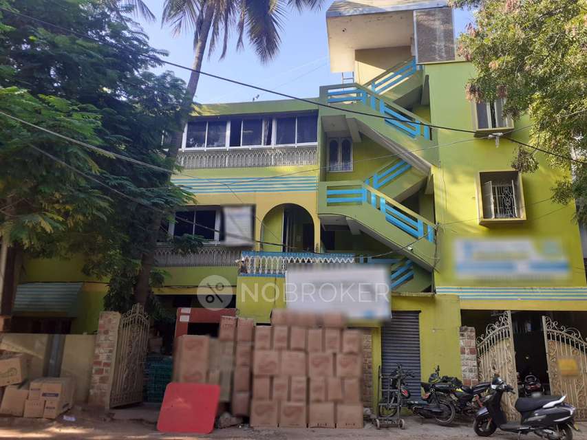 1 BHK Flat for Rent  In  Padmarao Nagar