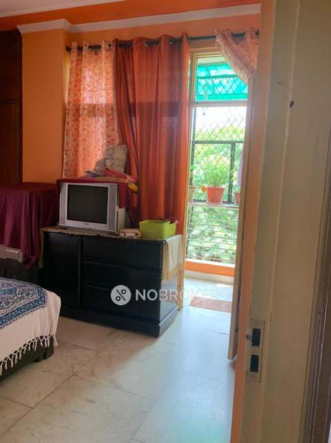 3 BHK Flat In Royal Complex For Sale  In Mehrauli