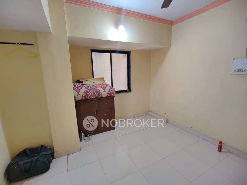 1 BHK Flat In Siddhesh Co-op Society For Sale  In Airoli