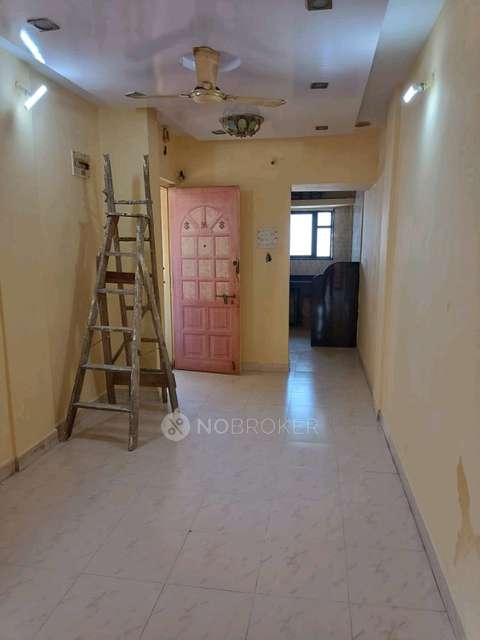 1 BHK Flat In 284,shree Apartment  for Rent  In 284 Shree Apartments, Opp Central Bank, Gandhinagar, Mangalwar Peth, Kasba Peth, Pune, Maharashtra 411011, India