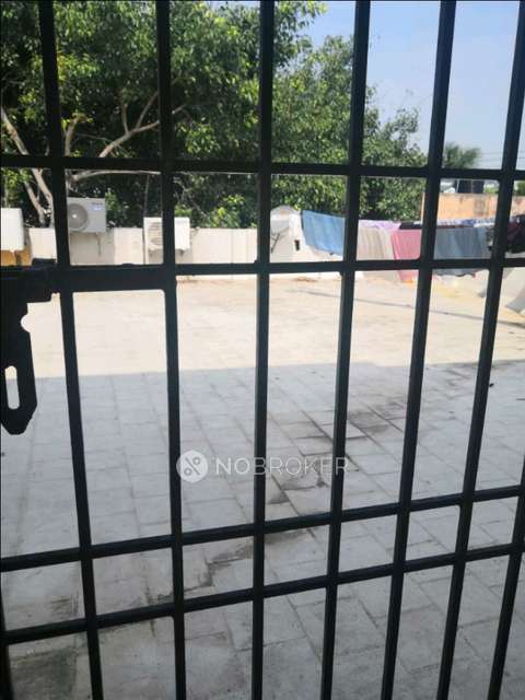 3 BHK Flat In Thiruvarasu Apartments For Sale  In West Mambalam