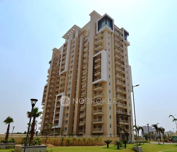 Emaar Mgf Palm Gardens Sector83 Rent WITHOUT BROKERAGE Fully