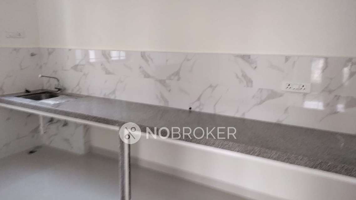 2 BHK Flat In Kumar Park Infinia , Fursungi for Rent  In Fursungi