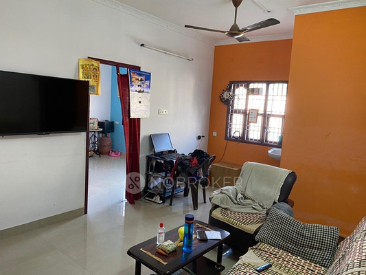 2 BHK Flat In Breeze Apartments, Selaiyur for Lease  In Selaiyur