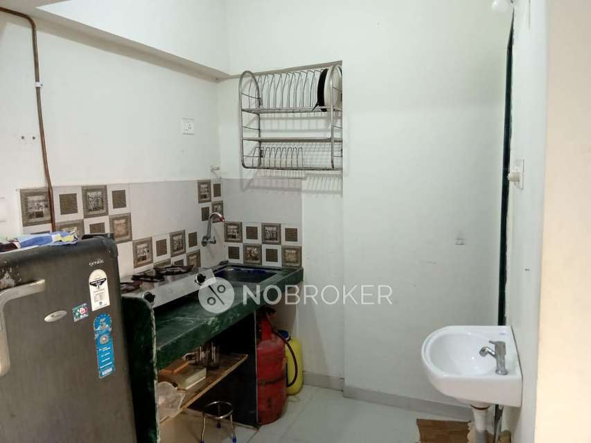 1 RK Flat In Conwood Palace Royale for Rent  In Malad West