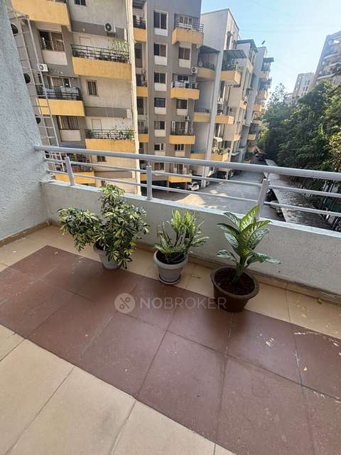 2 BHK Flat In Solitaire Residency for Rent  In Rahatani