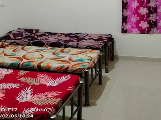 PG for Boys in Egattur,