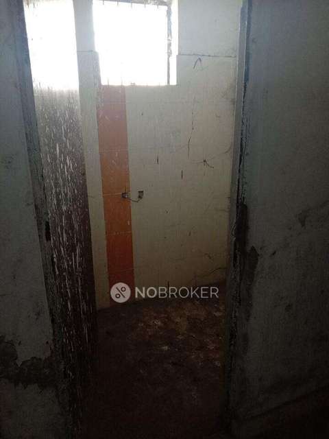 1 RK Flat In Madhuban Bapudham For Sale  In Sadarpur