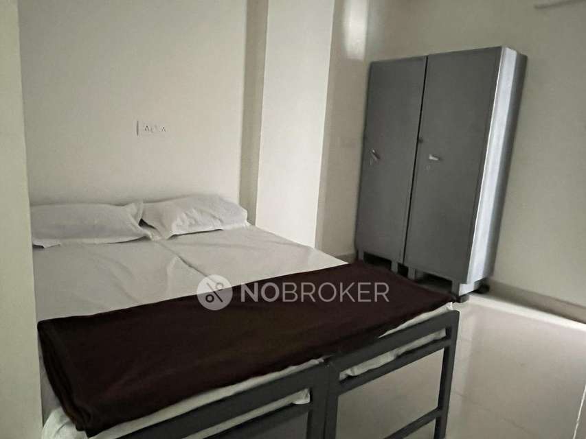 PG for Boys in  Gowlidoddy 