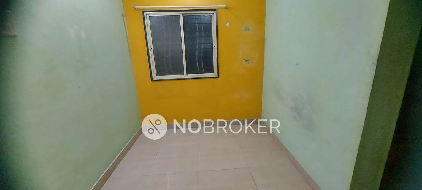 1 BHK Flat In Standalone Building  for Rent  In Hadapsar