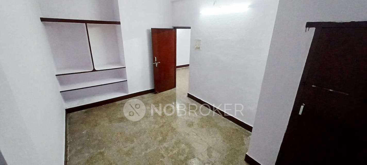 1 BHK Flat In Swathi Apartments Malakpet, Old Malakpet For Sale  In Old Malakpet