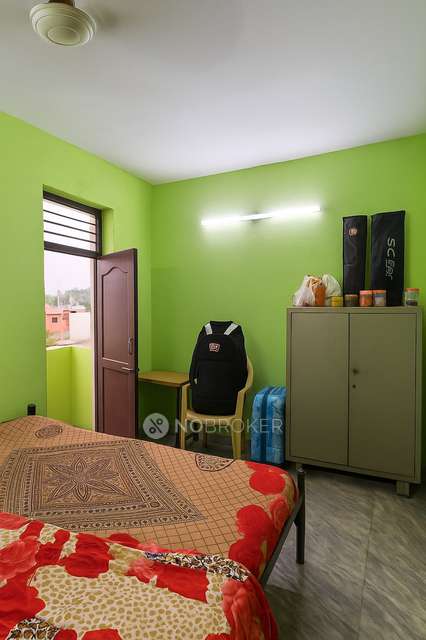 PG for Boys in Govindpuram