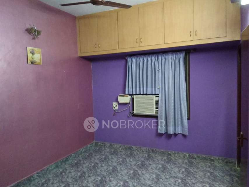 2 BHK Flat In Arrr Dharmaraja Kovil Street, Alandur For Sale  In Alandur