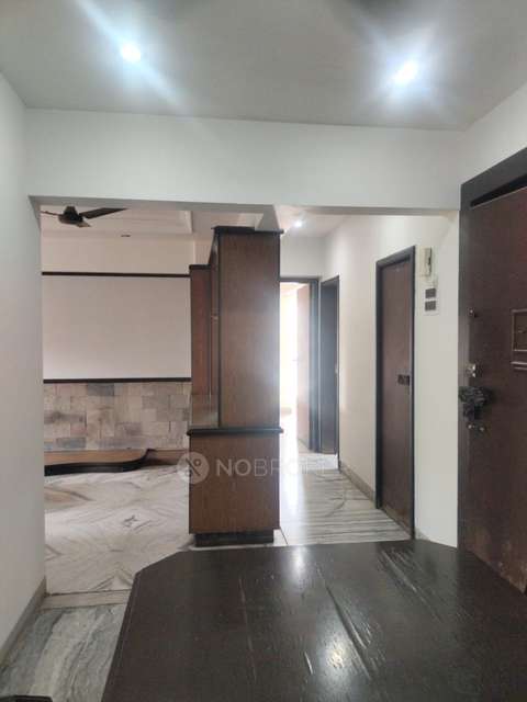 2 BHK Flat In Sorabji Apartment, Vile Parle West For Sale  In Vile Parle West