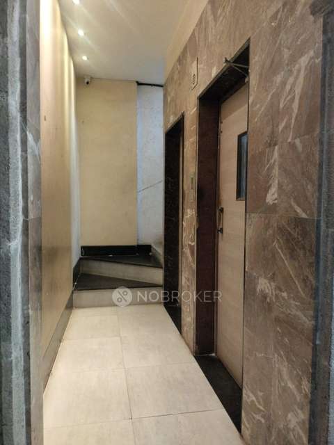 2 BHK Flat In Sorabji Apartment, Vile Parle West For Sale  In Vile Parle West