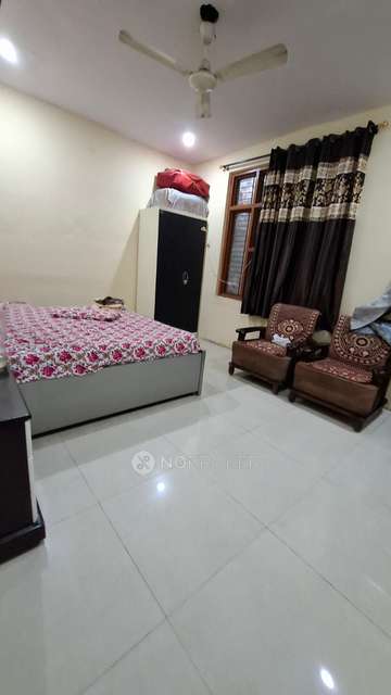 2 BHK Flat In Standalone Building  For Sale  In Shastri Nagar