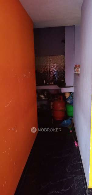 2 BHK Flat In Sai Apartment For Sale  In Siruniam