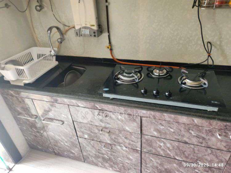 2 BHK Flat In Rna Royale Park for Rent  In Kandivali West