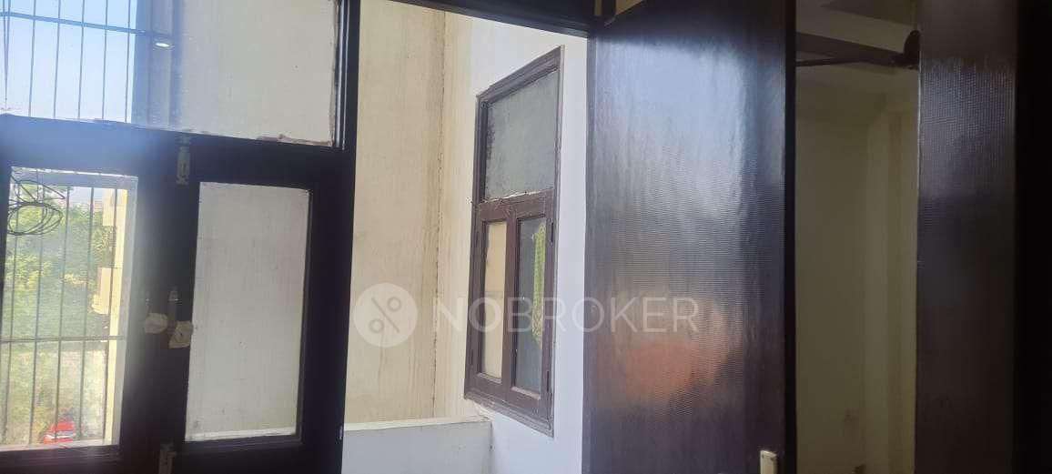 1 BHK Flat For Sale  In Vasundhara