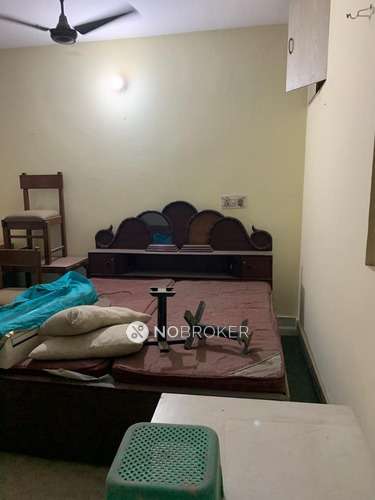 1 BHK Flat In Standalone Building  for Rent  In  Hari Nagar