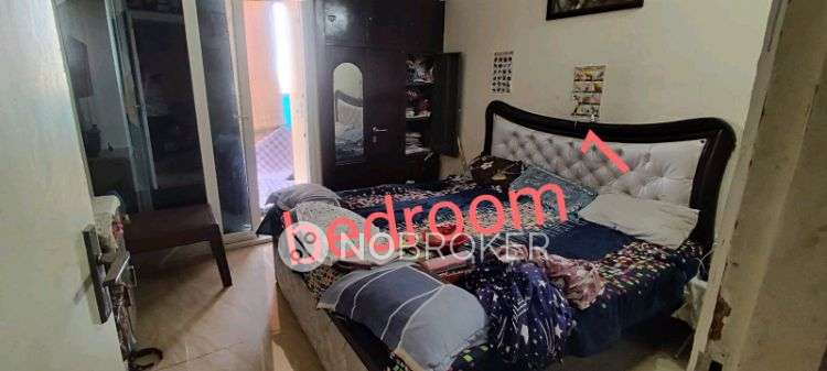 2 BHK Flat In Gaur City 2 14th Avenue for Rent  In Sector 16c