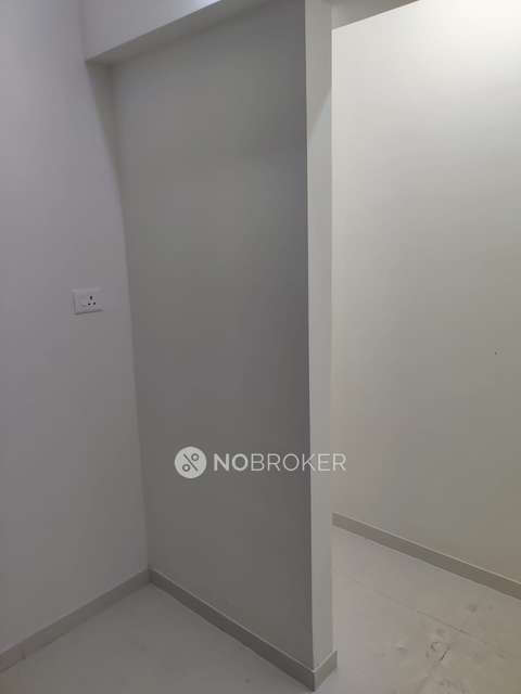 2 BHK Flat In Lodha Amara For Sale  In Thane