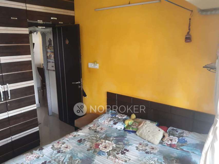 2 BHK Flat In Shivgiri Chs For Sale  In Mulund West