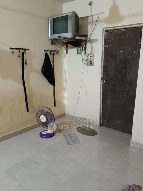 2 BHK Flat In Shivam Welfare Society For Sale  In Nalasopara East