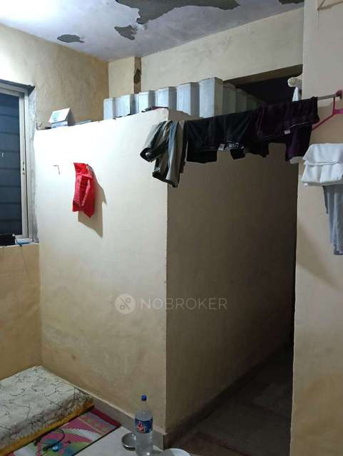 2 BHK Flat In Shivam Welfare Society For Sale  In Nalasopara East