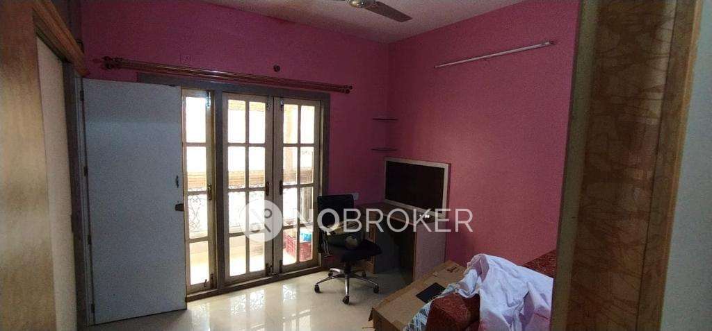 2 BHK Flat In Comfort Narayana Villa For Sale  In Shanti Nagar