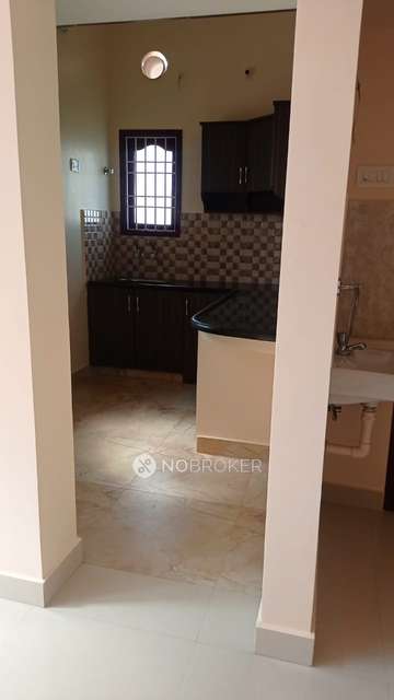 2 BHK Flat In Narayanan Homes For Sale  In Porur