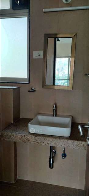 3 BHK Flat In Sheth Montana For Sale  In  Lal Bahadur Shastri Marg,