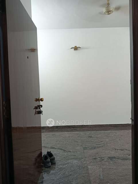 2 BHK Flat In Spl Subh Vihar , T.nagar For Sale  In Bazullah Rd