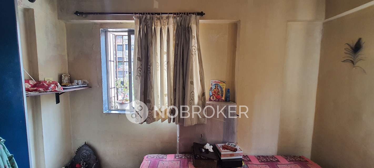 1 BHK Flat In Maplawadi Residents C.h.s  For Sale  In Mahim