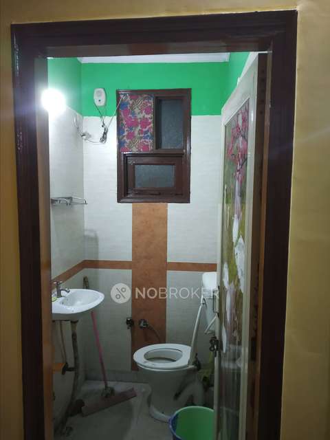 2 BHK Flat For Sale  In Shahdara