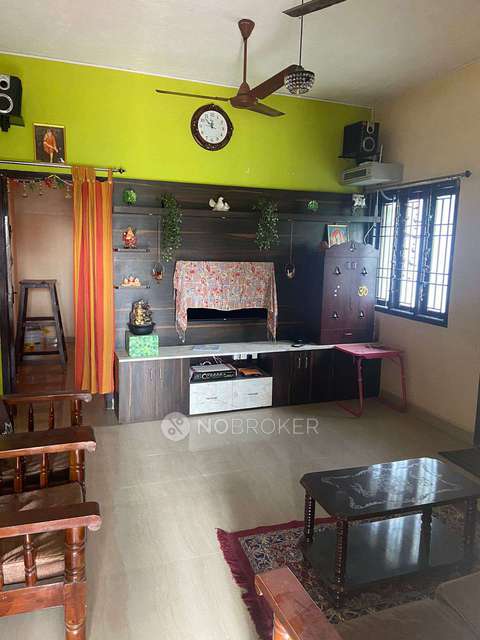 2 BHK Flat In Preeti Construction for Rent  In  Medavakkam