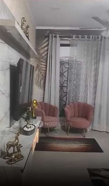 3 BHK Flat In Gaur City 1st Avenue  For Sale  In Sector 4
