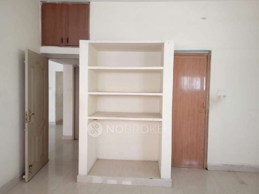 2 BHK House for Rent  In Velappanchavadi Bakery