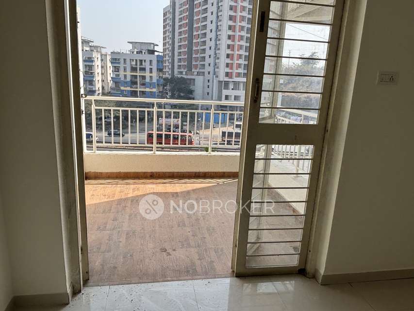 2 BHK Flat In Kharde Patil Woods Royale A For Sale  In Kothrud