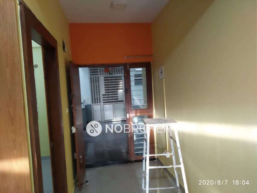 2 BHK Flat In Shivawood For Sale  In Naagarabhaavi