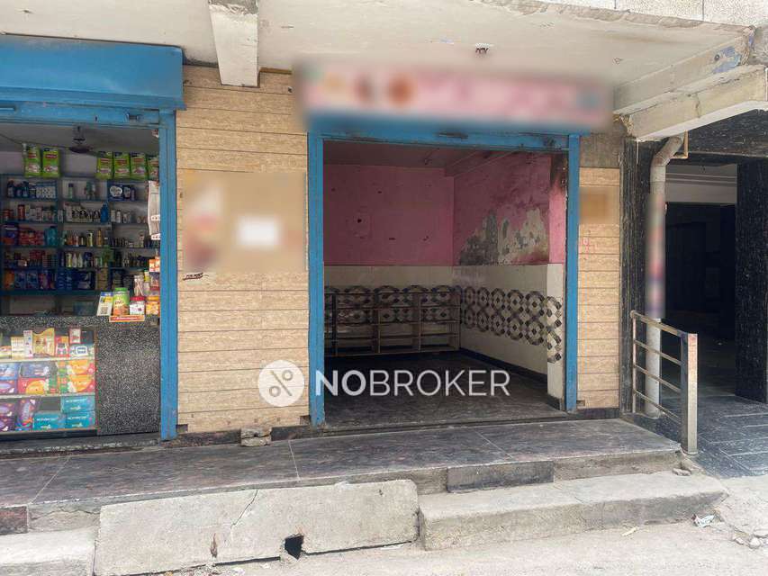Shop in New Kondli, Noida for sale 